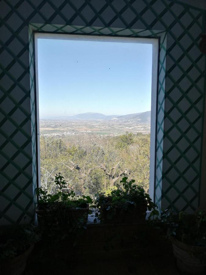 Villa Casa Arezzola à Spolète Extérieur photo
