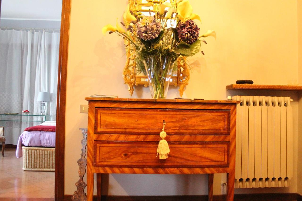 Villa Casa Arezzola à Spolète Extérieur photo