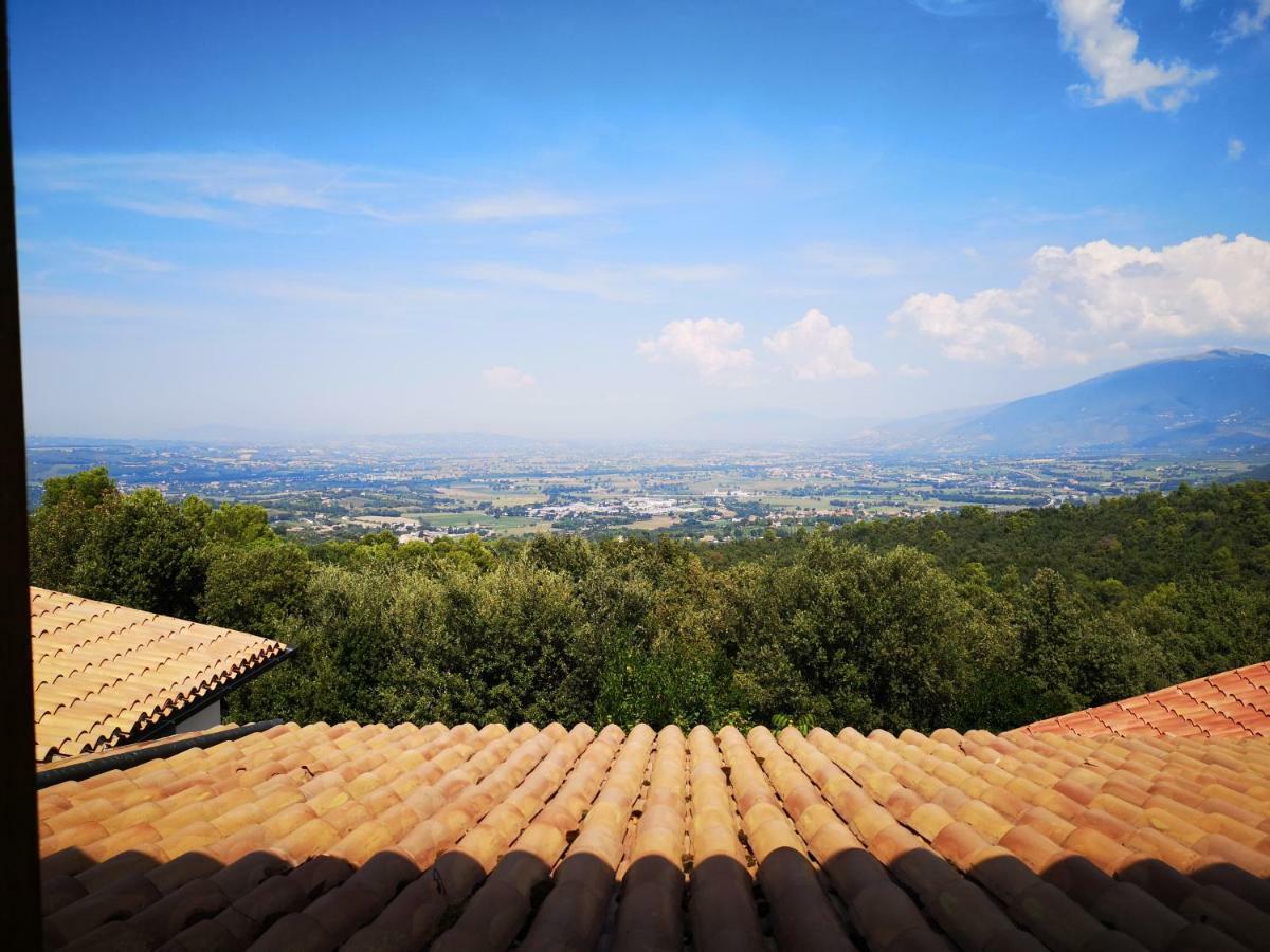 Villa Casa Arezzola à Spolète Extérieur photo