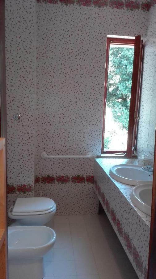 Villa Casa Arezzola à Spolète Extérieur photo