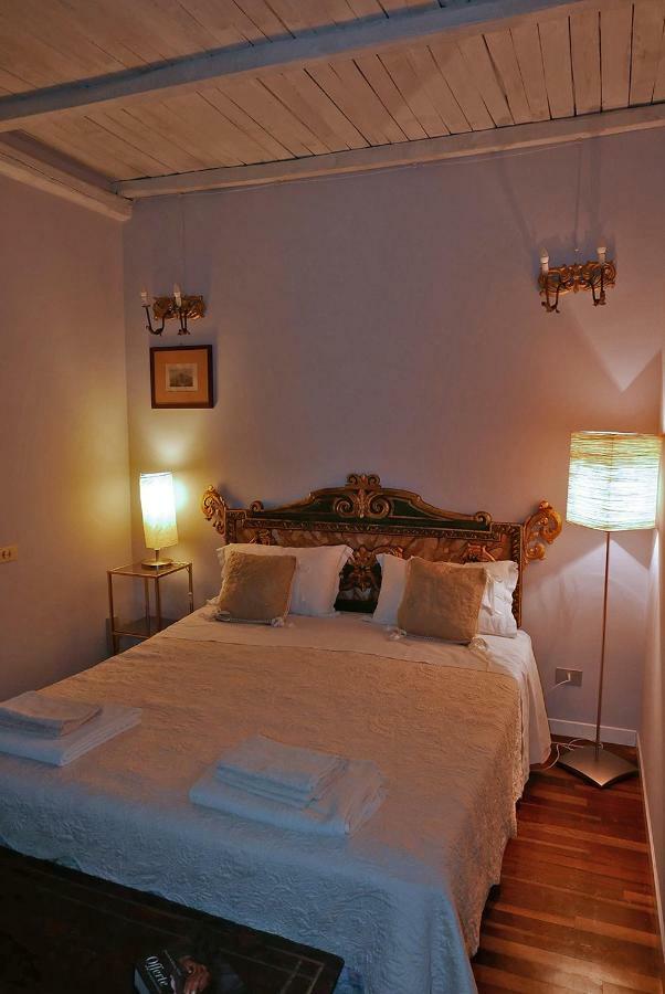 Villa Casa Arezzola à Spolète Extérieur photo