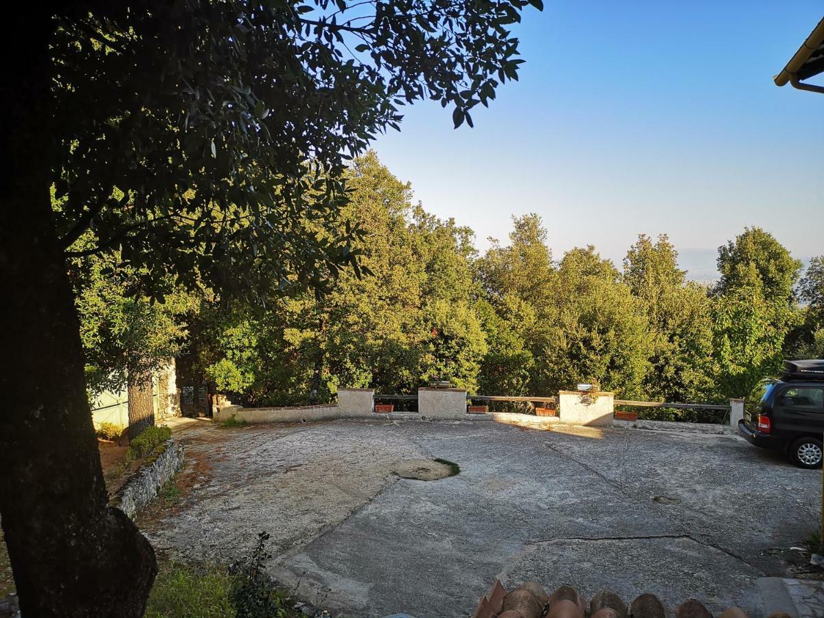 Villa Casa Arezzola à Spolète Extérieur photo