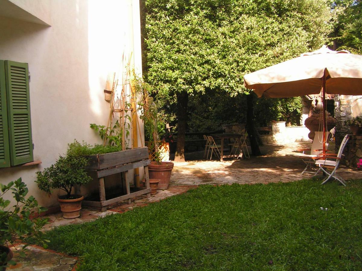 Villa Casa Arezzola à Spolète Extérieur photo